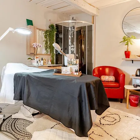 Cocon Avec Jacuzzi Ferienhaus Labastide-sur-Bésorgues